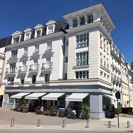 Suite Medicis Near Disneyland 塞里斯 外观 照片