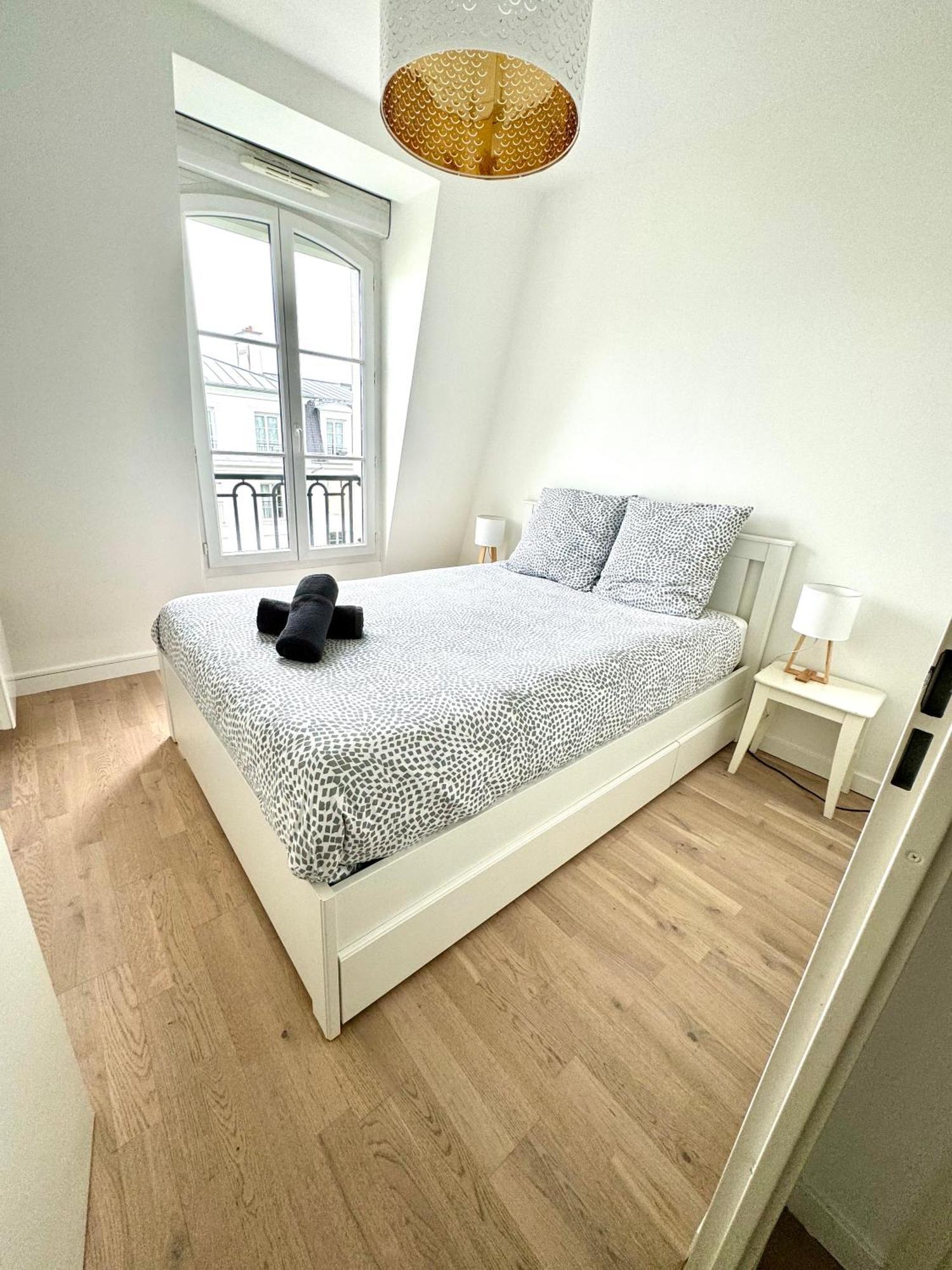 Suite Medicis Near Disneyland 塞里斯 外观 照片